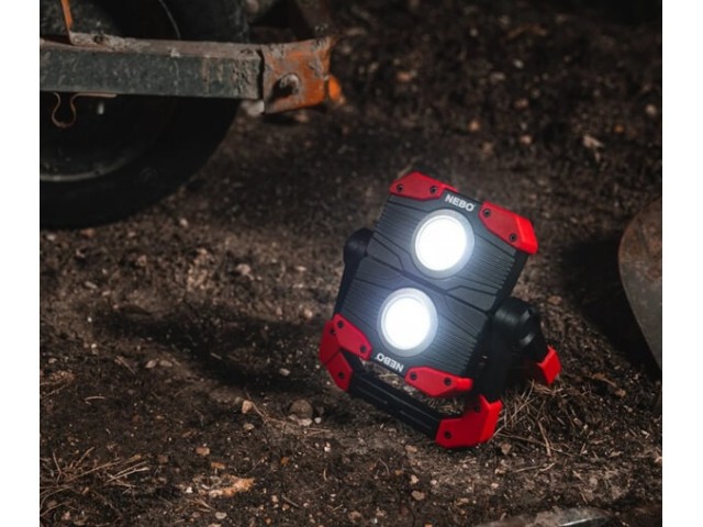 Punjača svjetiljka NEBO Omni 2K - 2000 lm