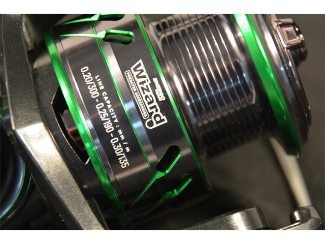 Mlinček WIZARD Predator Spin 4000