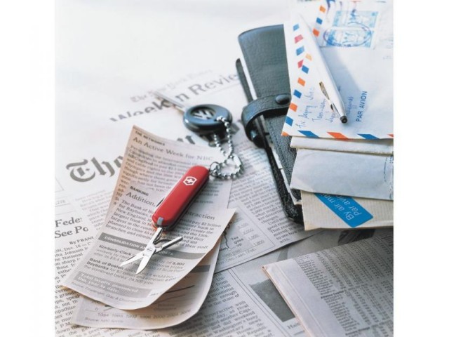 Džepni nož VICTORINOX CLASSIC, CRVENI