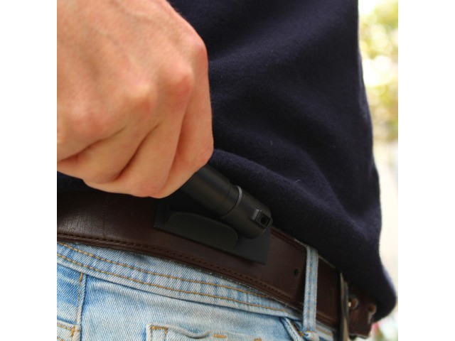 Spray difensivo SABRE Mighty Discreet con clip