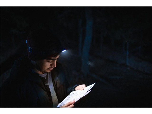 Wiederaufladbare Stirnlampe NEBO Einstain 1500 flex - 1500 Lumen