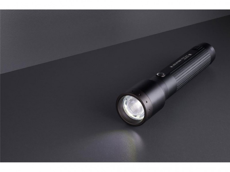 Lampada ricaricabile LED LENSER P7R Core - 1400 lumen