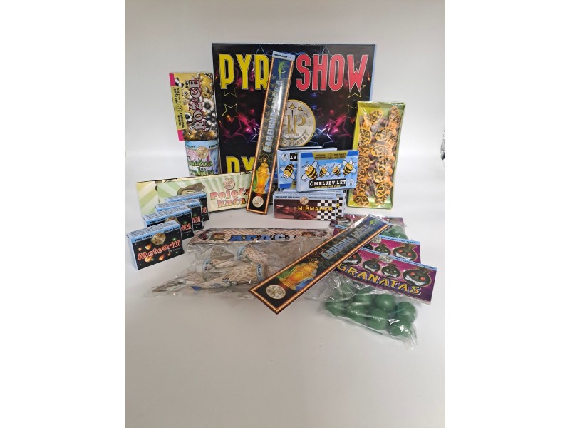 Large family pack Pyro Show
