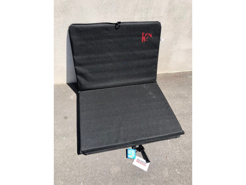 Cuscino pieghevole BEHR Red Cat per carpe, siluri, lucci