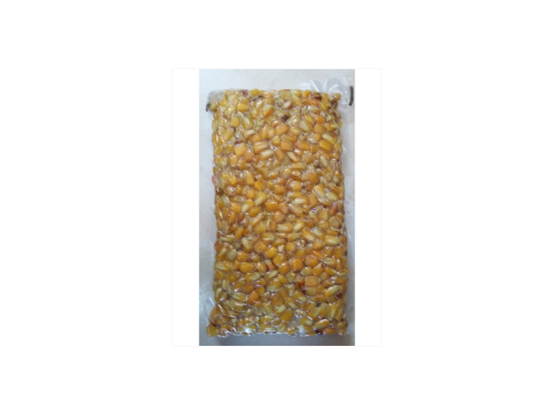 Mais cotto destinato ad attrarre e pescare con aroma di vaniglia, confezionato in 1 kg.