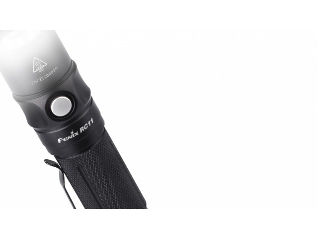 Punjača svjetiljku FENIX RC11 - 1000 lumena