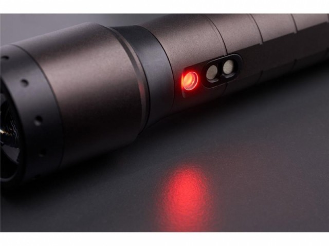 Rechargeable flashlight LED LENSER P7R Signature - 2000 lumens