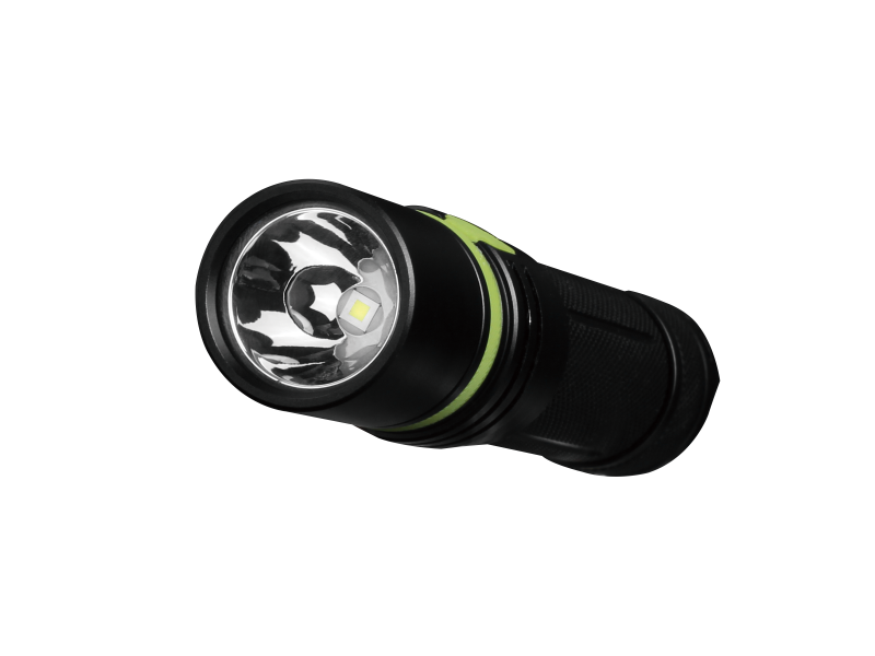  FENIX UC30 FLASHLIGHT – 2017 UPGRADE