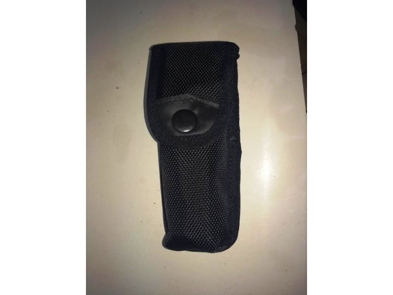 Etui za nabojnik enojen črn HR Small